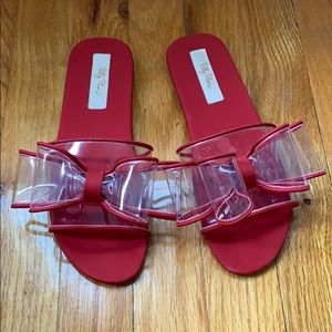 Red bow sandal